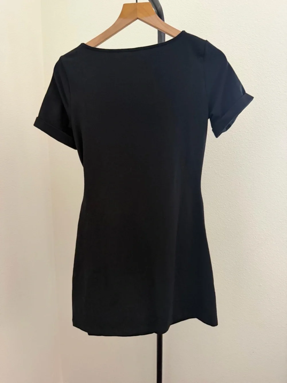 Sezane Black robe Pippa courte Short-Sleeve Tie-Waist Mini Dress - Picture 6 of 9